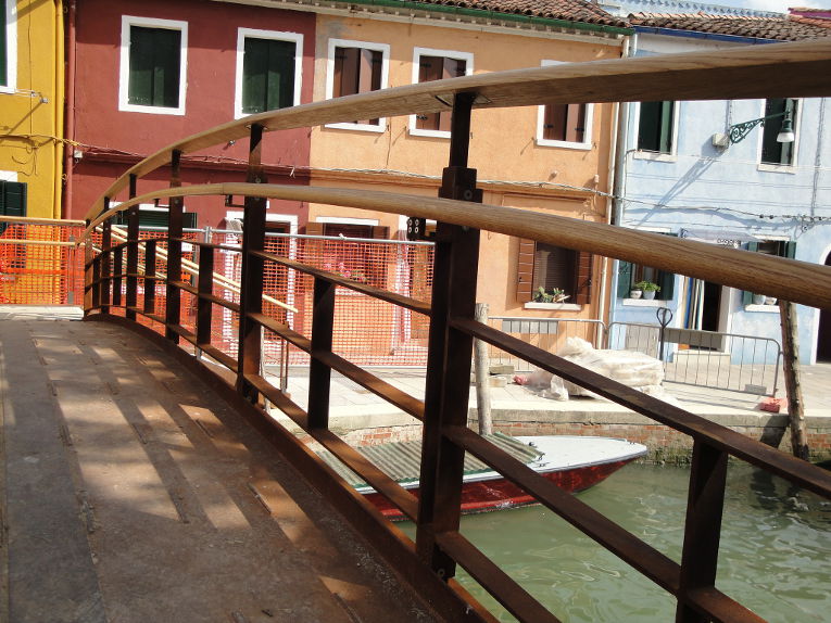 nuovo ponte Burano