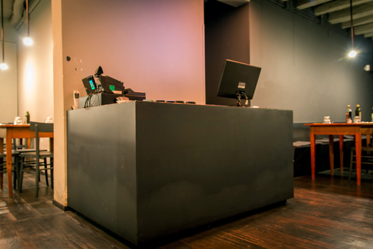 arredamento-ferro-ristorante