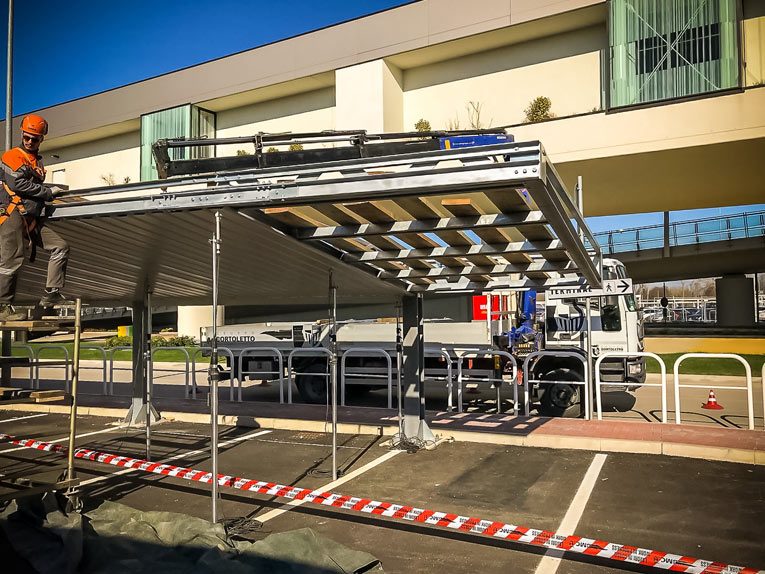 copertura perimetrale parcheggio aeroporto