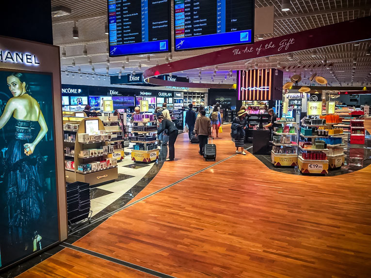 struttura controsoffitto duty free