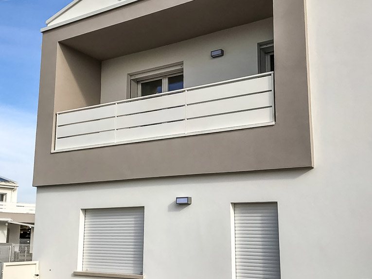 Terrazza con ringhiera